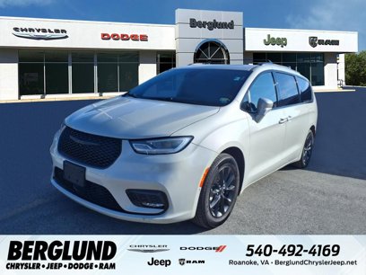 Used 2021 Chrysler Pacifica Limited