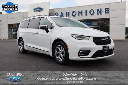 Used 2023 Chrysler Pacifica Limited