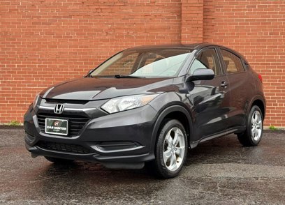 Used 2016 Honda HR-V LX