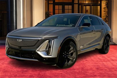 New 2025 Cadillac Lyriq Luxury