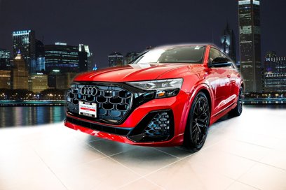 New 2025 Audi SQ8 Prestige