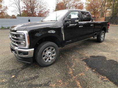 New 2024 Ford F350 Lariat w/ Lariat Ultimate Package