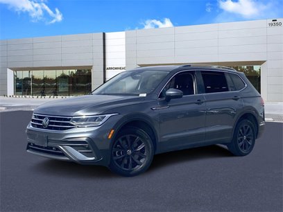 Used 2024 Volkswagen Tiguan SE