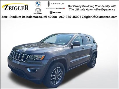 Used 2019 Jeep Grand Cherokee Laredo w/ 18" Wheel & 8.4" Radio Group