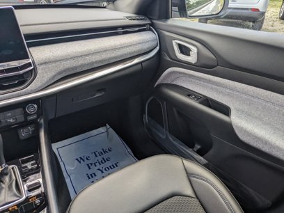 New 2024 Jeep Compass Latitude