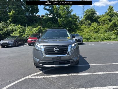 Used 2023 Nissan Pathfinder Platinum