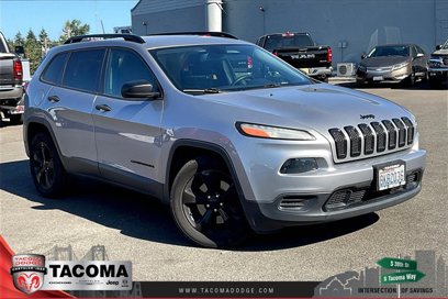 Used 2017 Jeep Cherokee Altitude
