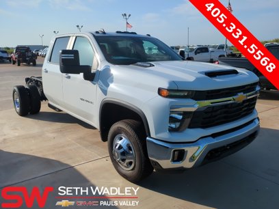 New 2025 Chevrolet Silverado 3500 LT w/ Convenience Package