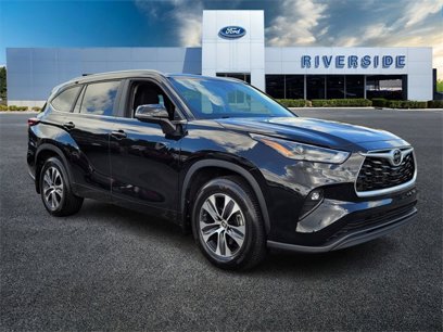 Used 2024 Toyota Highlander XLE