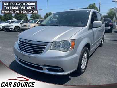 Used 2011 Chrysler Town & Country Touring w/ Driver Convenience Group
