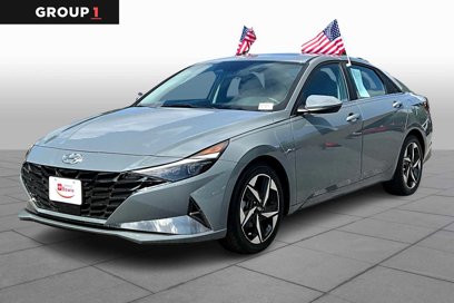 Used 2022 Hyundai Elantra Limited w/ Cargo Package