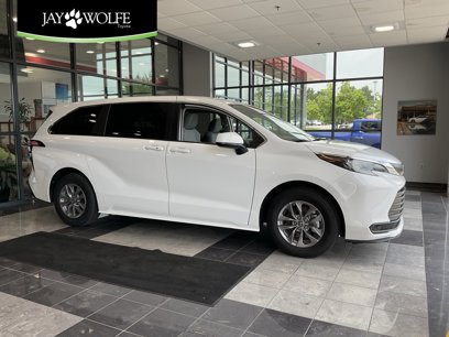 Certified 2024 Toyota Sienna LE
