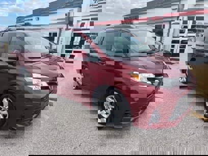 Used 2019 Toyota Sienna LE