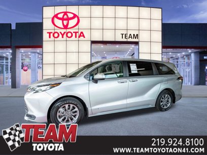 Used 2021 Toyota Sienna LE