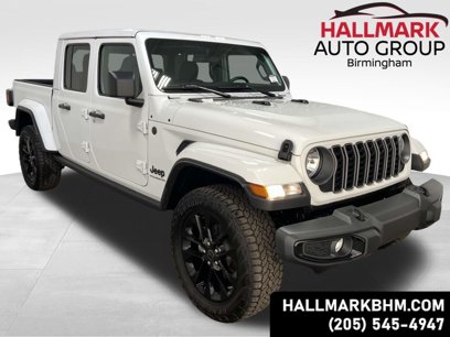 New 2025 Jeep Gladiator Sport