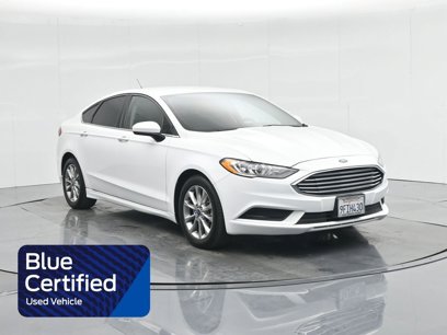 Used 2017 Ford Fusion SE w/ Fusion SE Technology Package