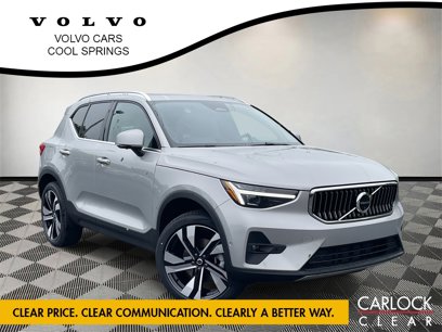 New 2025 Volvo XC40 B5 Ultra w/ Protection Package Premier