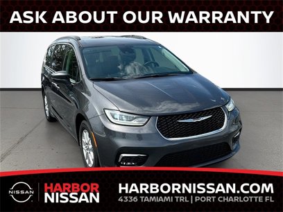 Used 2022 Chrysler Pacifica Touring-L