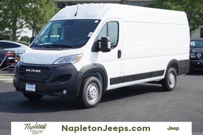 New 2024 RAM ProMaster 3500 w/ Premium Convenience Group