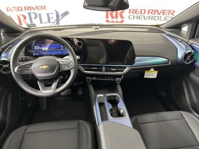 New 2025 Chevrolet Equinox EV LT