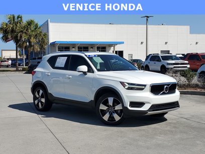 Used 2019 Volvo XC40 T5 Momentum