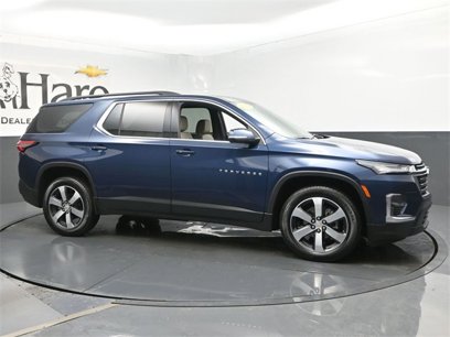 Used 2023 Chevrolet Traverse LT w/ LT Premium Package