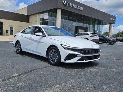 Certified 2024 Hyundai Elantra Blue