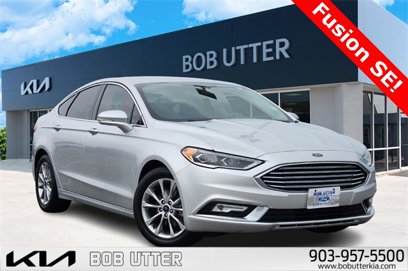 Used 2017 Ford Fusion SE w/ Fusion SE Technology Package