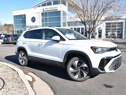 New 2025 Volkswagen Taos SE