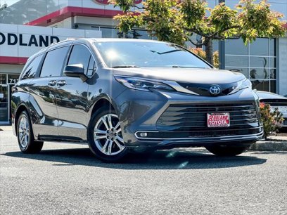 Certified 2021 Toyota Sienna Platinum