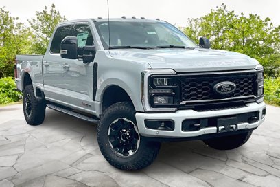 New 2025 Ford F250 Lariat w/ Lariat Ultimate Package