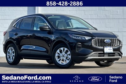 New 2024 Ford Escape Active w/ Cold Weather Package