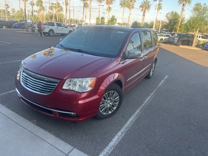Used 2014 Chrysler Town & Country Touring-L w/ Trailer Tow Group