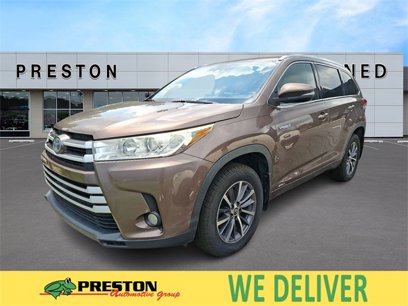 Used 2017 Toyota Highlander XLE
