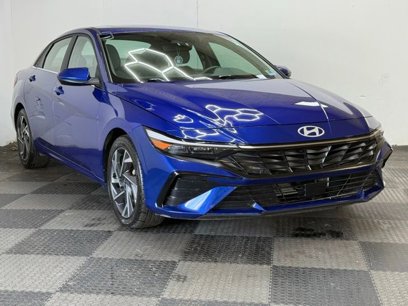 Certified 2024 Hyundai Elantra SEL w/ Convenience Package
