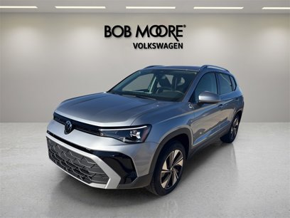 New 2025 Volkswagen Taos SE