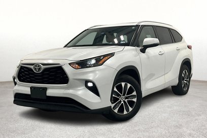 Used 2022 Toyota Highlander XLE