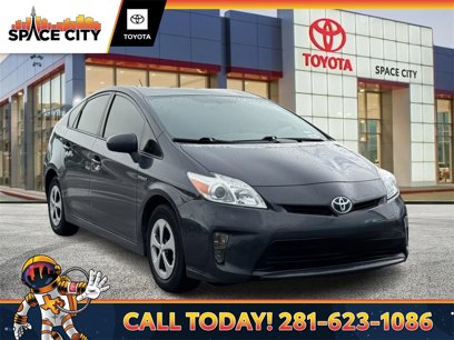 Used 2015 Toyota Prius Five