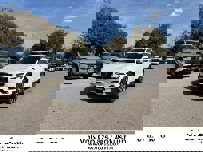 New 2025 Volvo V90 B6 Cross Country Ultra w/ Protection Package Premier