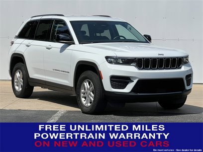 Used 2022 Jeep Grand Cherokee Laredo w/ Luxury Tech Group I