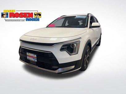 Used 2024 Kia Niro EX Touring