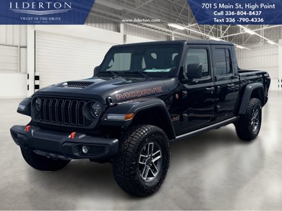 New 2025 Jeep Gladiator Mojave w/ Convenience Group