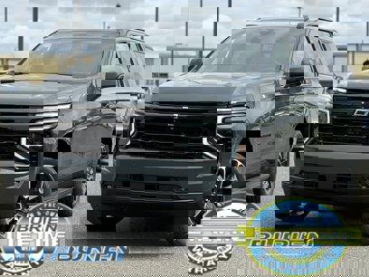 New 2025 Chevrolet Suburban RST w/ RST Capability Package