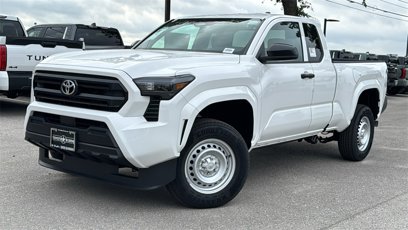 New 2025 Toyota Tacoma SR