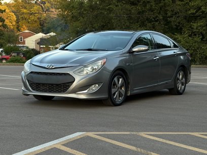 Used 2012 Hyundai Sonata Hybrid w/ Ultimate Pkg