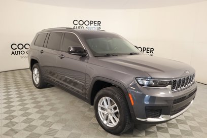 Used 2022 Jeep Grand Cherokee L Laredo w/ Luxury Tech Group I