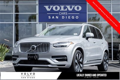 Certified 2023 Volvo XC90 T8 Ultimate w/ Lounge Package