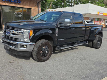 Used 2017 Ford F350 Lariat w/ Chrome Package