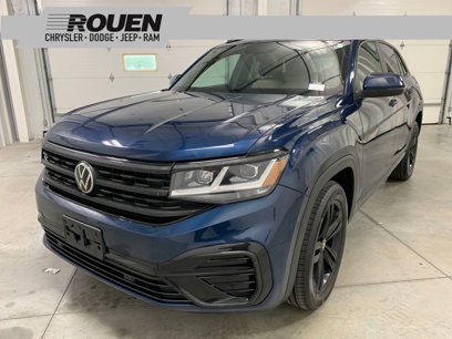 Used 2021 Volkswagen Atlas Cross Sport SE w/ Panoramic Sunroof Package