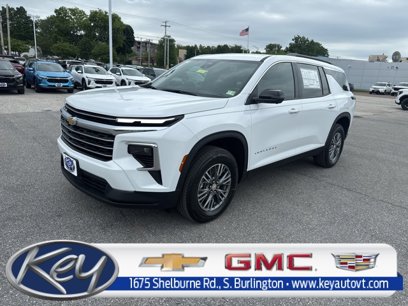New 2025 Chevrolet Traverse LT w/ Driver Confidence Package